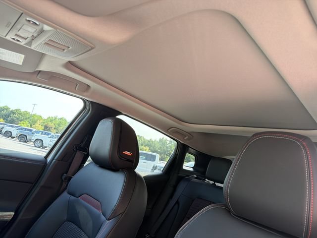 New 2026 Nissan Kicks SR w/ SR Premium Package FWD image 33