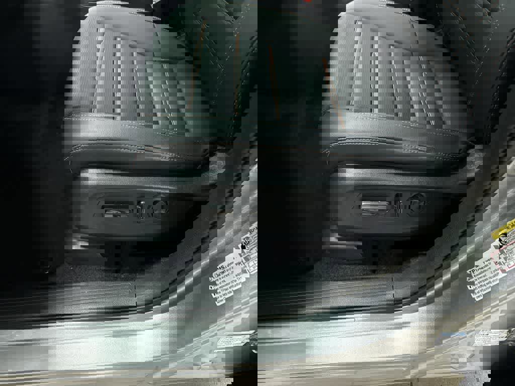 Used 2025 Honda CR-V Sport-L image 23