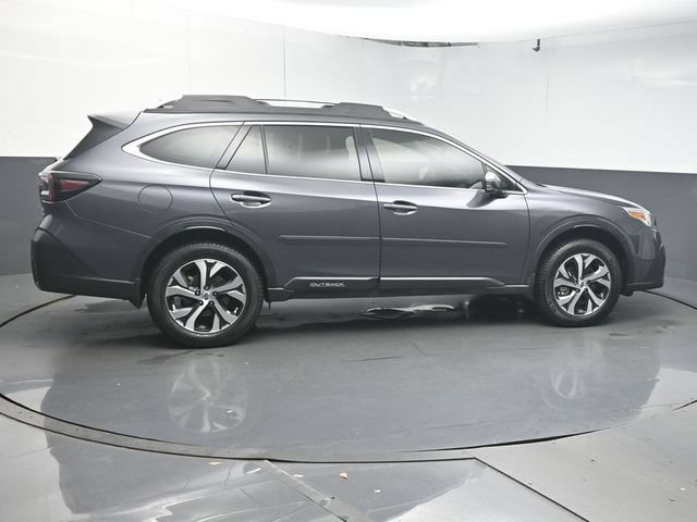 Used 2020 Subaru Outback Touring XT AWD/4WD image 8