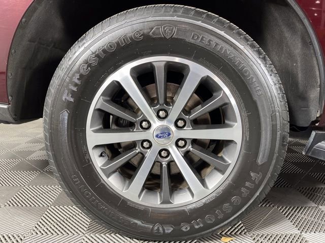 Used 2020 Ford Expedition XLT image 15