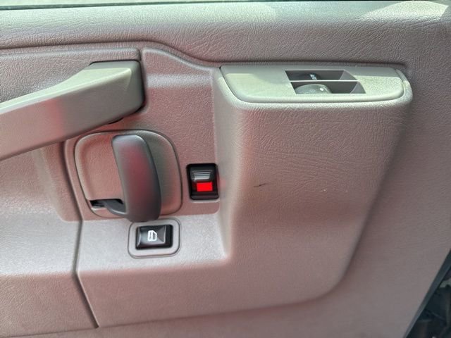 Used 2017 Chevrolet Express 2500 LS image 12