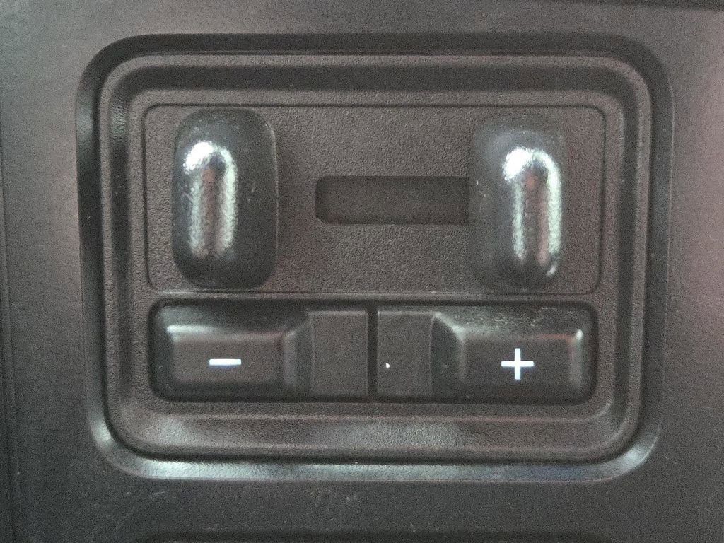 Used 2022 Ford F150 XLT w/ Equipment Group 302A High image 5