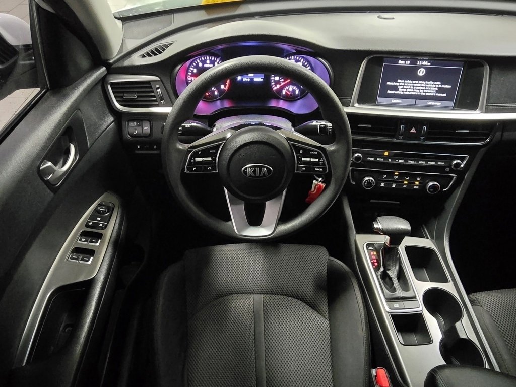 Used 2020 Kia Optima LX image 21