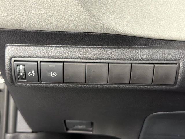 Certified 2026 Toyota Corolla LE FWD image 28