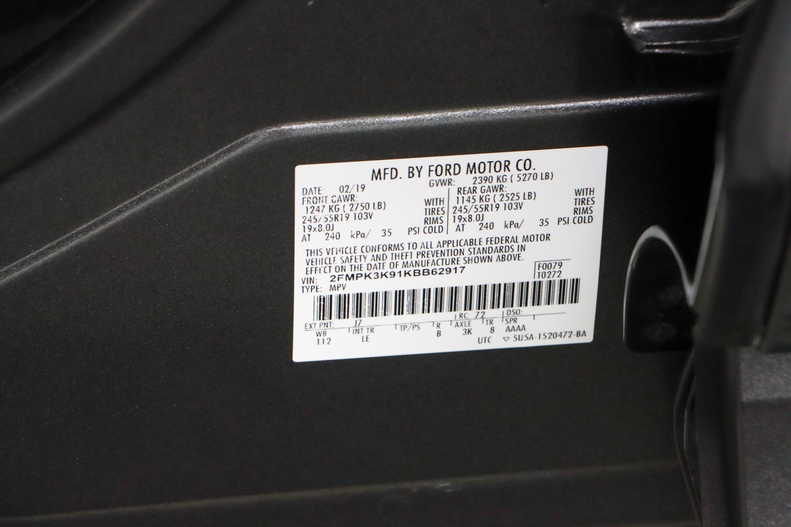 Used 2019 Ford Edge Titanium image 32