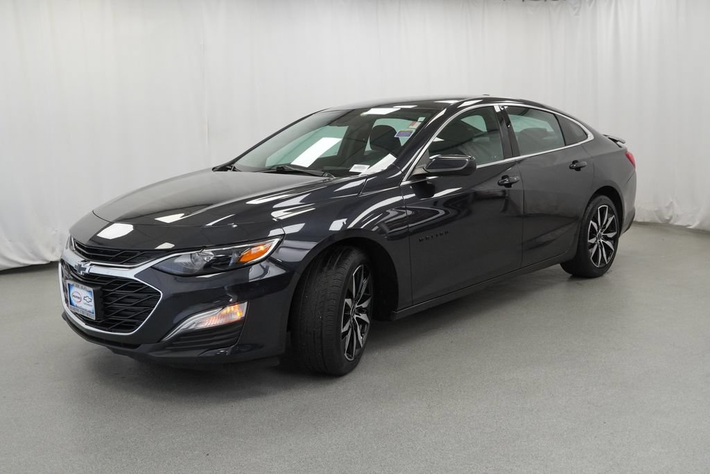 Certified 2023 Chevrolet Malibu RS w/ Driver Confidence Package FWD image 5