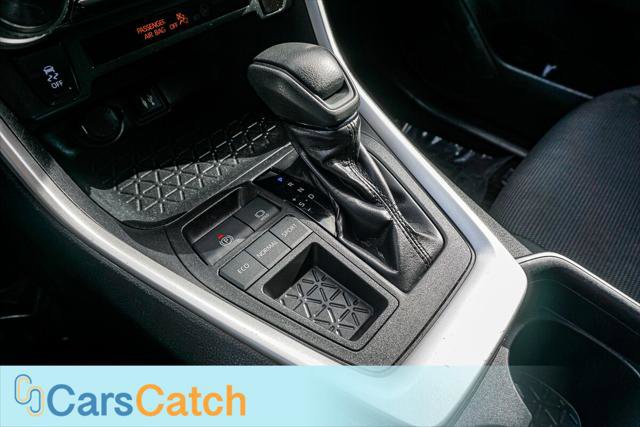 Used 2019 Toyota RAV4 LE image 31