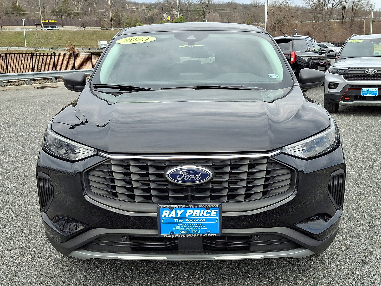 Certified 2023 Ford Escape Active AWD/4WD image 2