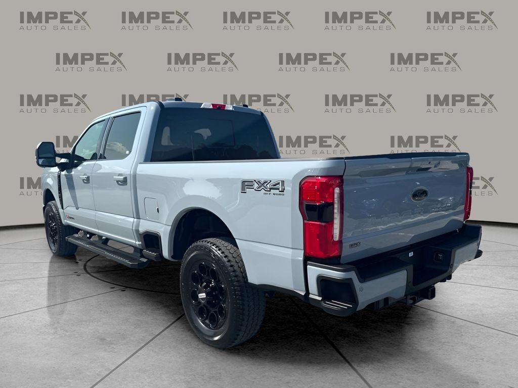 Used 2026 Ford F350 Lariat w/ Black Appearance Package AWD/4WD image 2