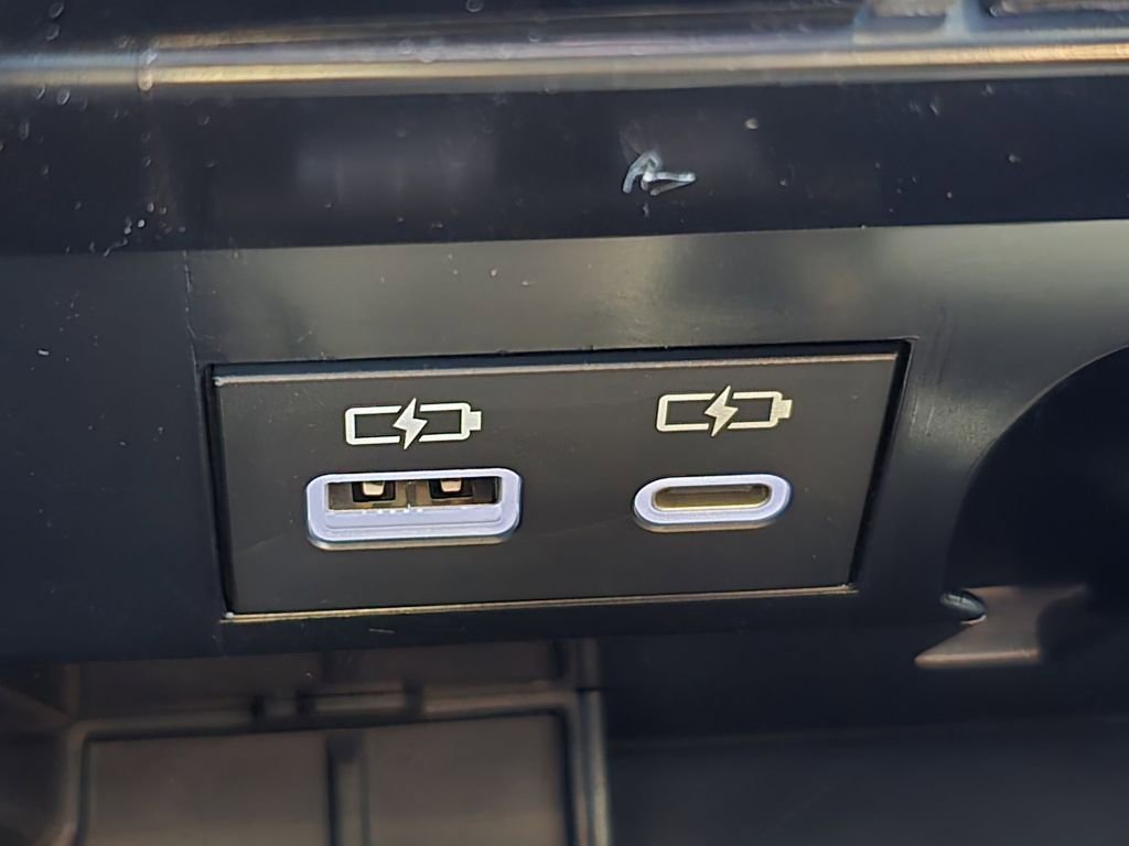 New 2026 Toyota Tundra Platinum image 9