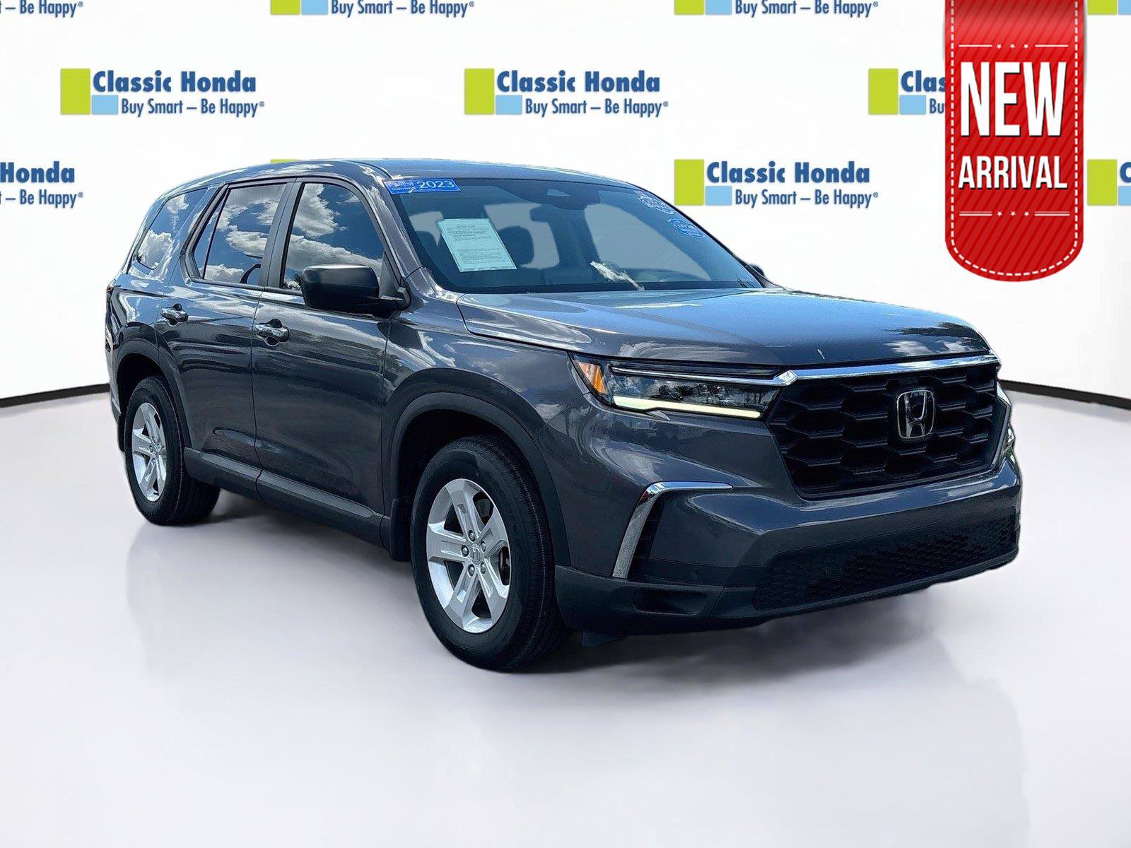 Certified 2023 Honda Pilot LX image 1