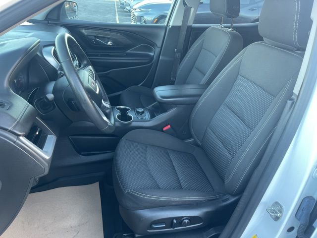 Certified 2023 GMC Terrain SLE w/ Driver Convenience Package image 12