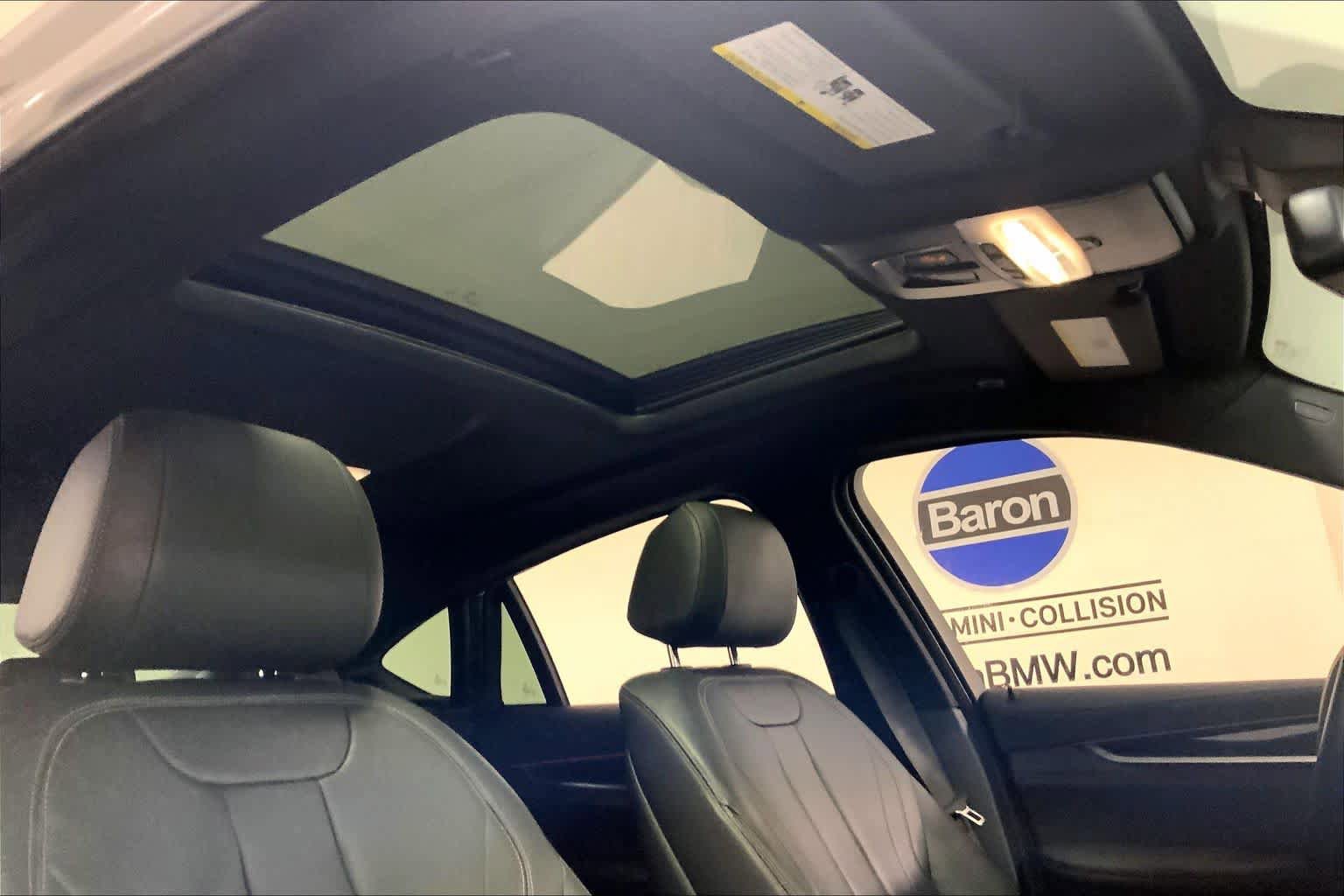 Used 2018 BMW X6 sDrive35i RWD image 13