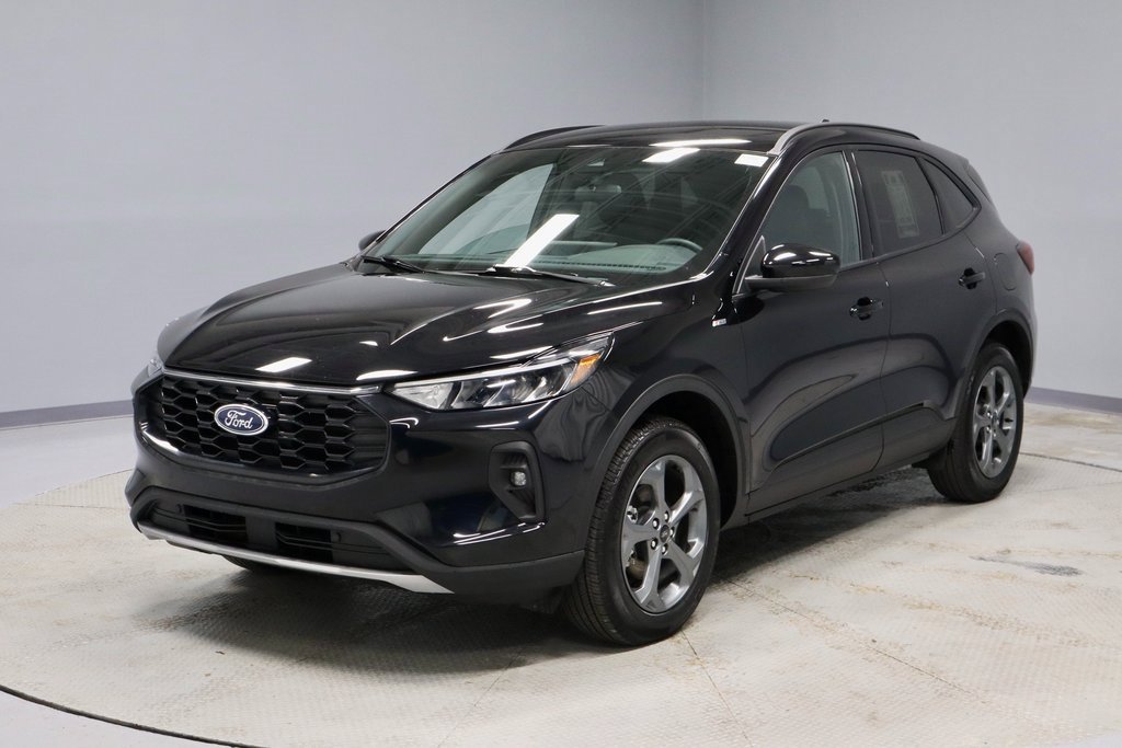 Certified 2025 Ford Escape ST-Line Elite w/ Tech Pack #1 image 9