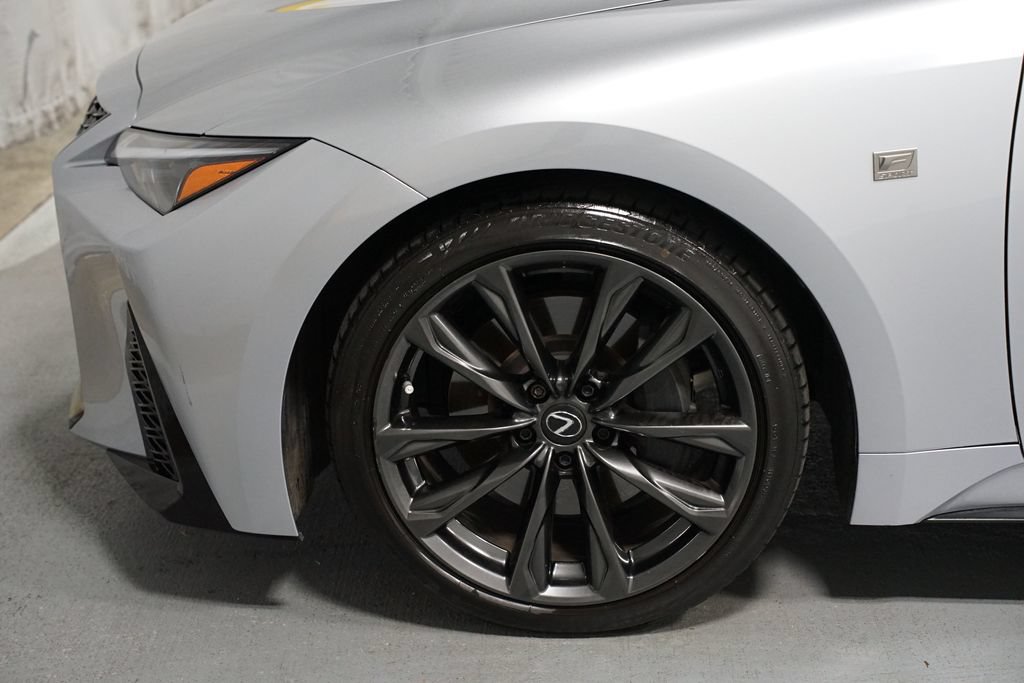Used 2025 Lexus IS 350 F Sport RWD image 5