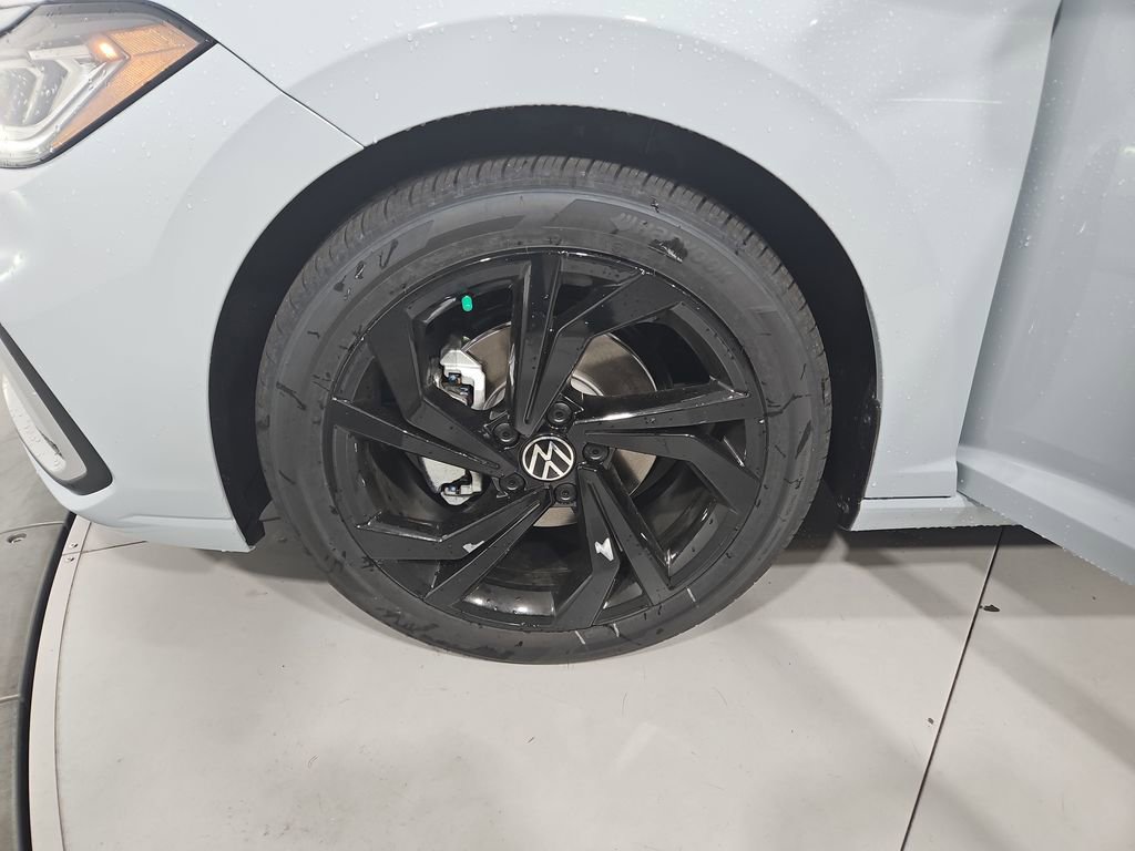 New 2026 Volkswagen Jetta SE image 26