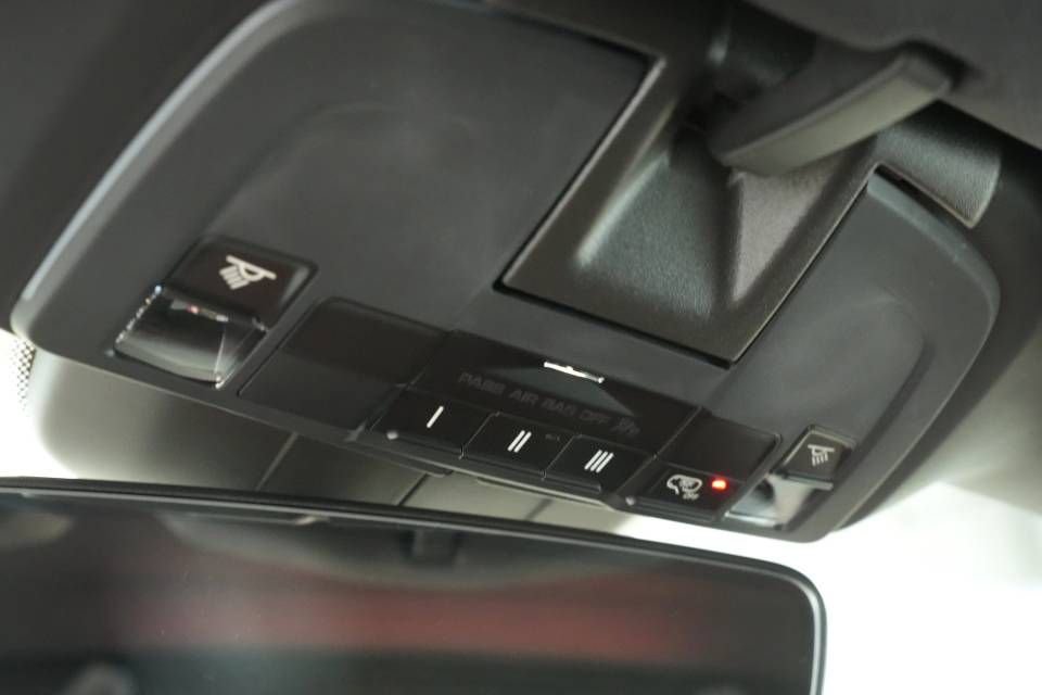 Certified 2019 Porsche 911 Speedster image 39