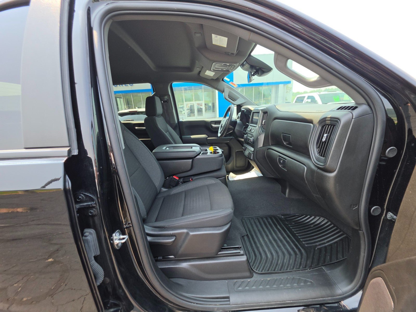Used 2024 Chevrolet Silverado 1500 Custom w/ Rally Edition AWD/4WD image 14