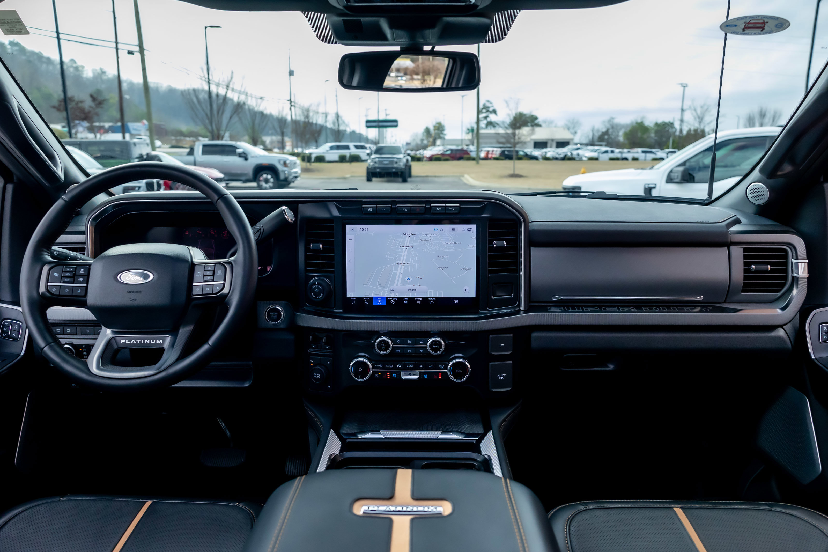 Used 2024 Ford F450 Platinum w/ FX4 Off-Road Package image 2