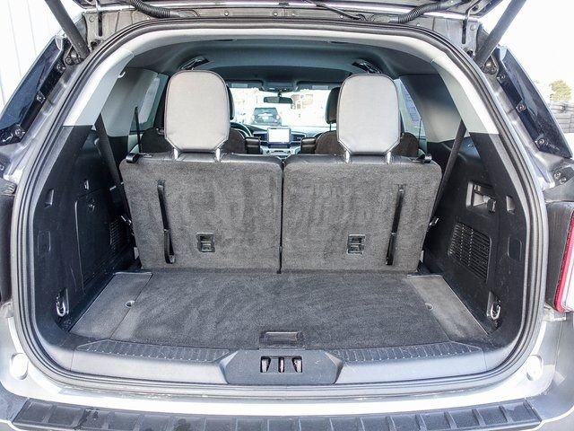 Used 2023 Ford Explorer XLT w/ Equipment Group 202A image 30