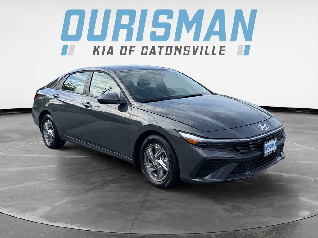 Used 2026 Hyundai Elantra SE