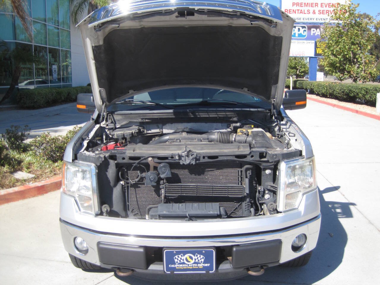 Used 2013 Ford F150 XLT w/ Luxury Equipment Group AWD/4WD image 8