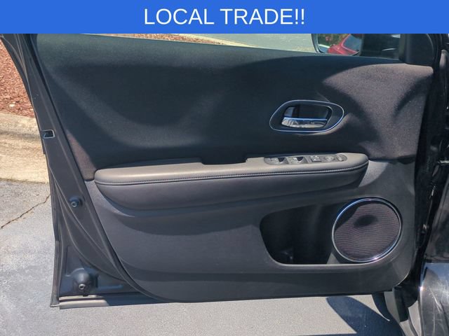 Used 2017 Honda HR-V EX image 12