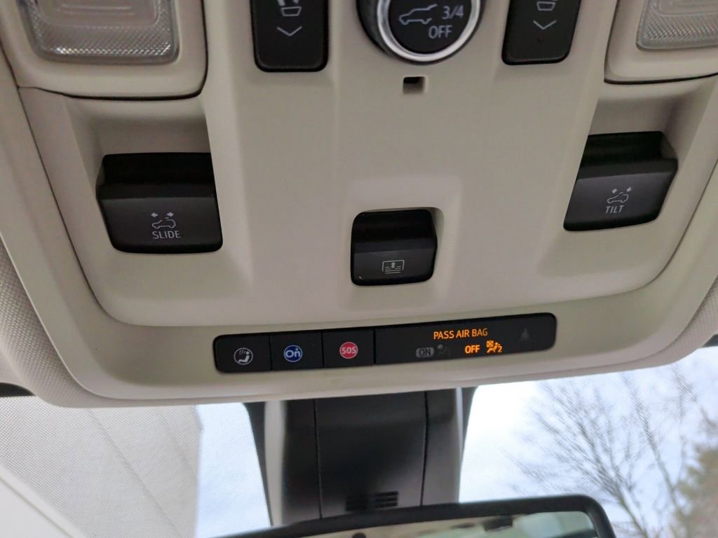 Used 2021 GMC Yukon Denali image 30