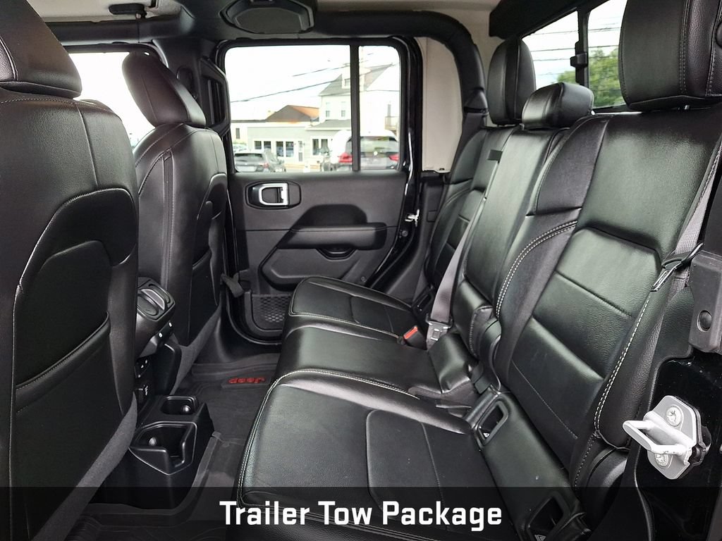 Used 2020 Jeep Gladiator Overland AWD/4WD image 11