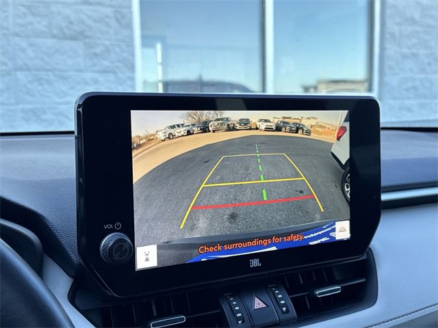 Used 2023 Toyota RAV4 XLE Premium image 19