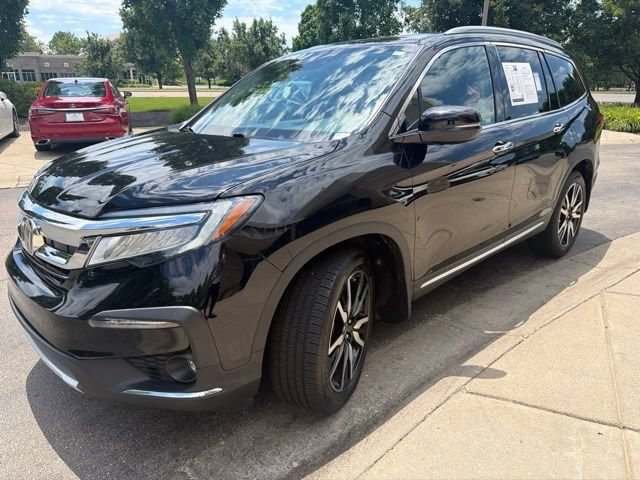 Used 2022 Honda Pilot Touring image 3