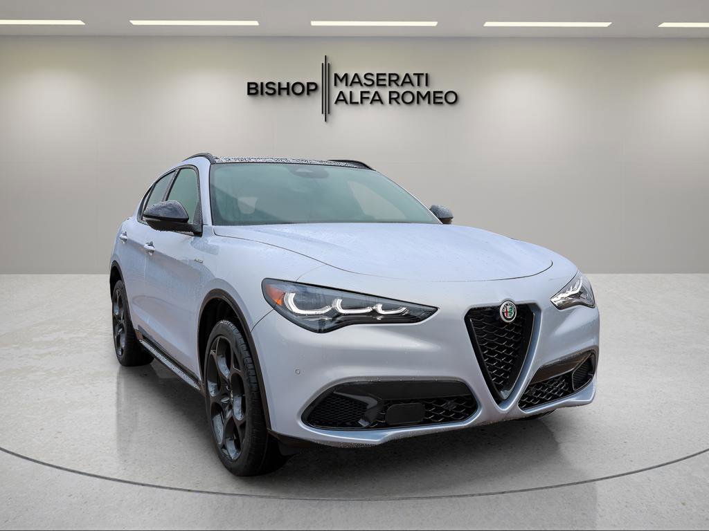 New 2025 Alfa Romeo Stelvio Sprint