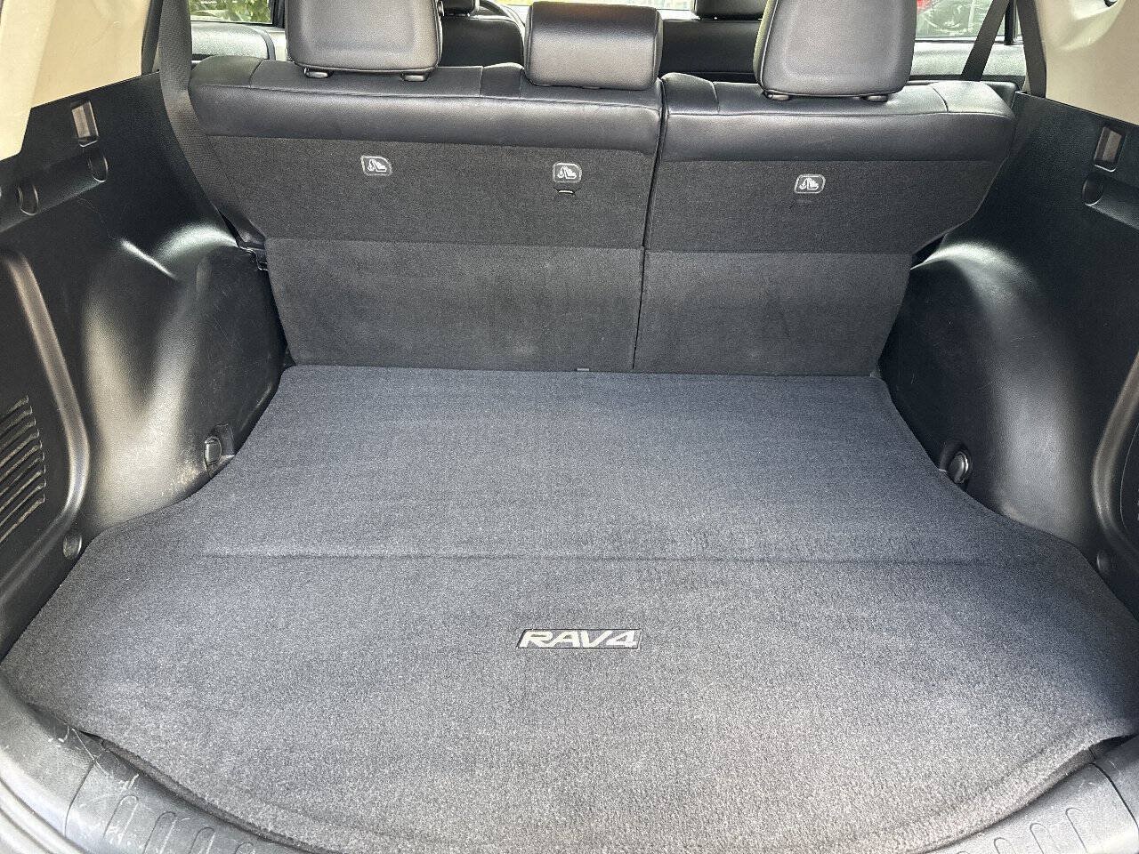 Used 2013 Toyota RAV4 Limited AWD/4WD image 20