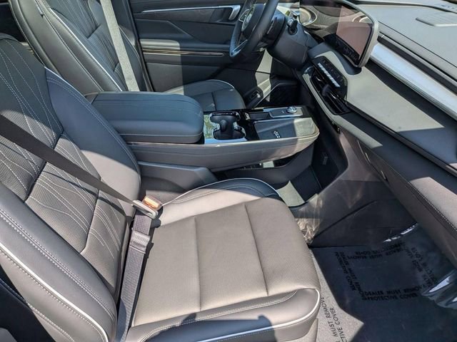 Used 2026 Buick Enclave Avenir w/ Super Cruise Package AWD/4WD image 35