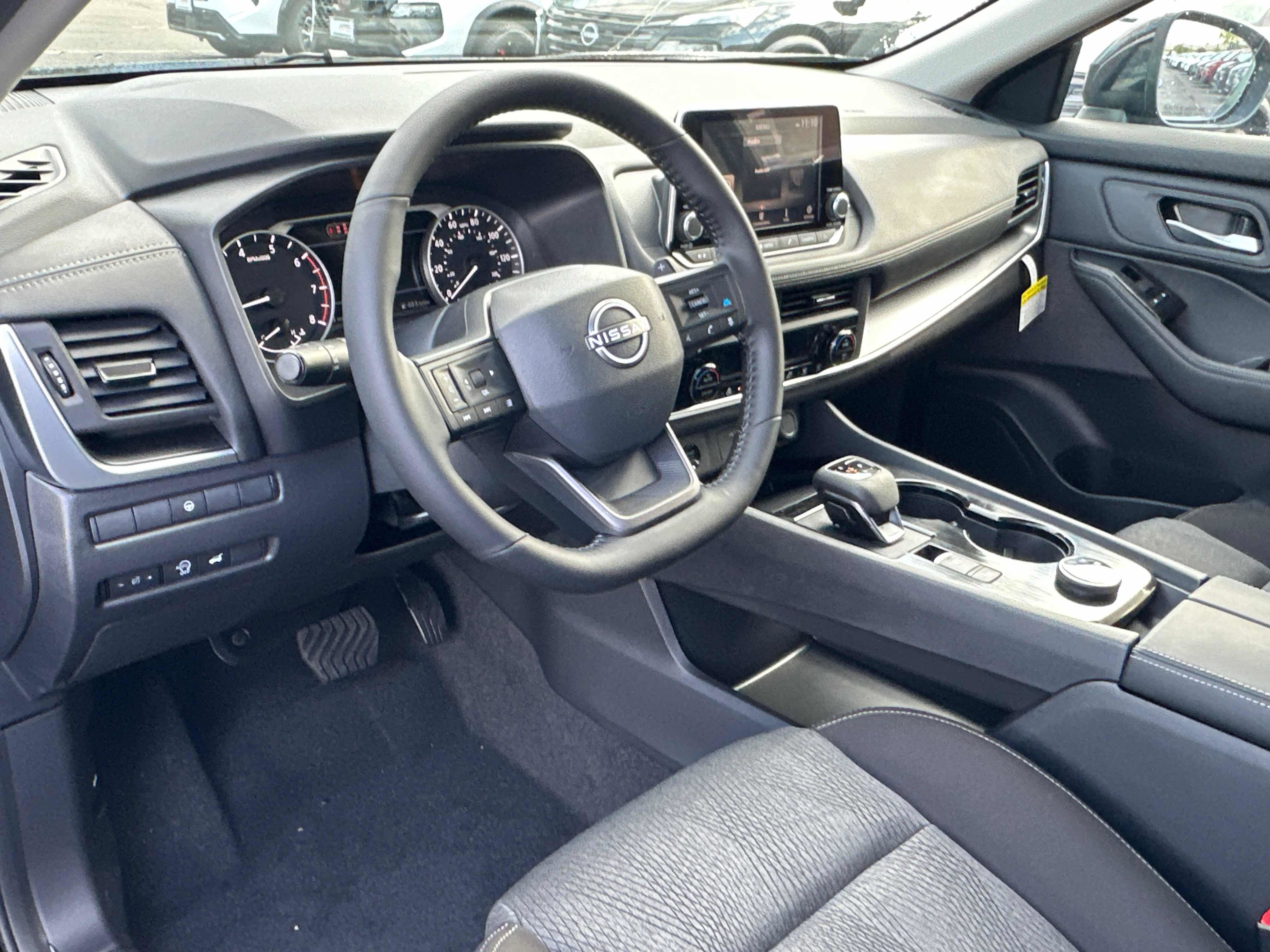 New 2026 Nissan Rogue SV w/ Cold Weather Package AWD/4WD image 30