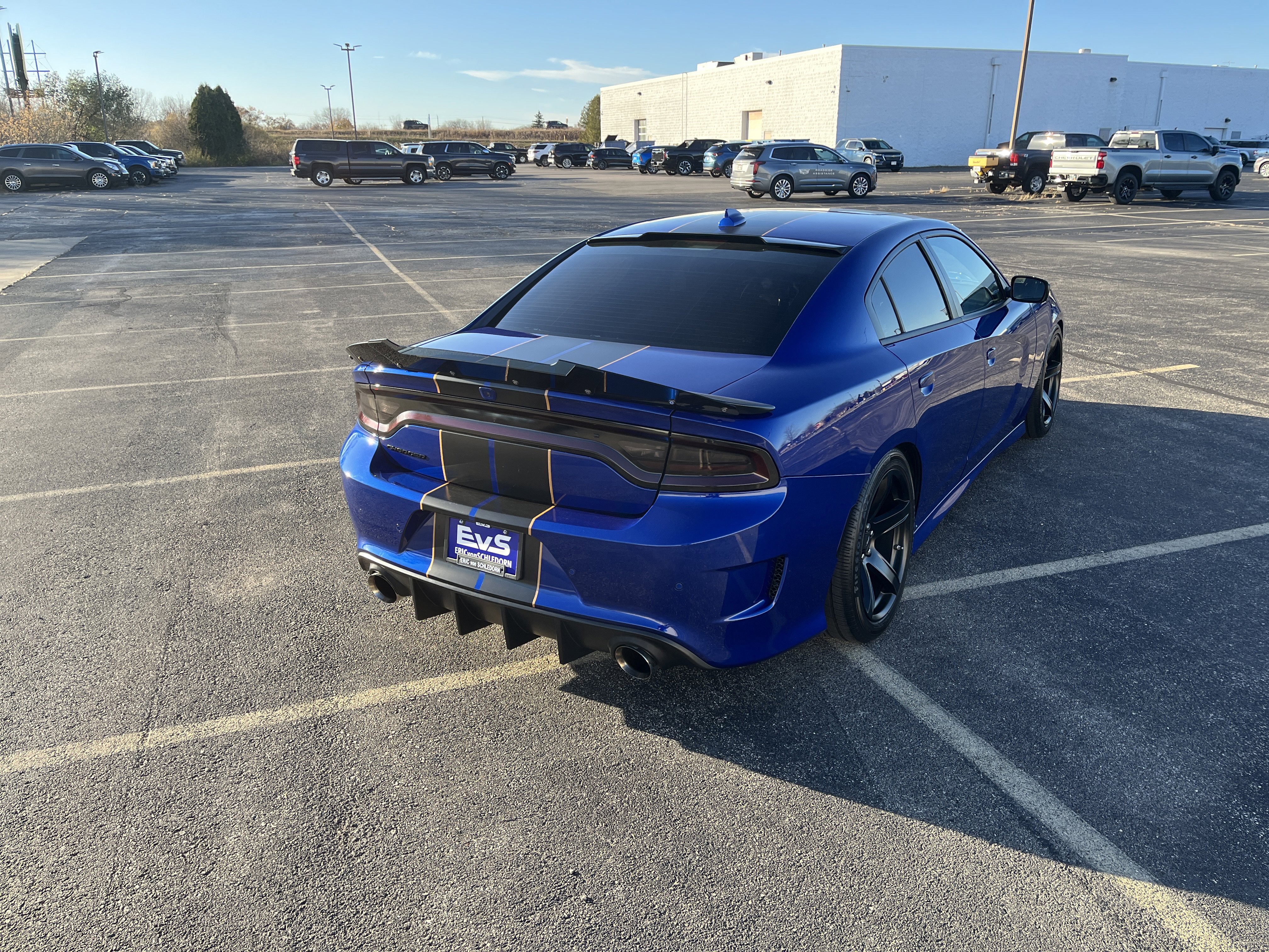 Used 2022 Dodge Charger R/T w/ Harman/Kardon Audio Group image 6