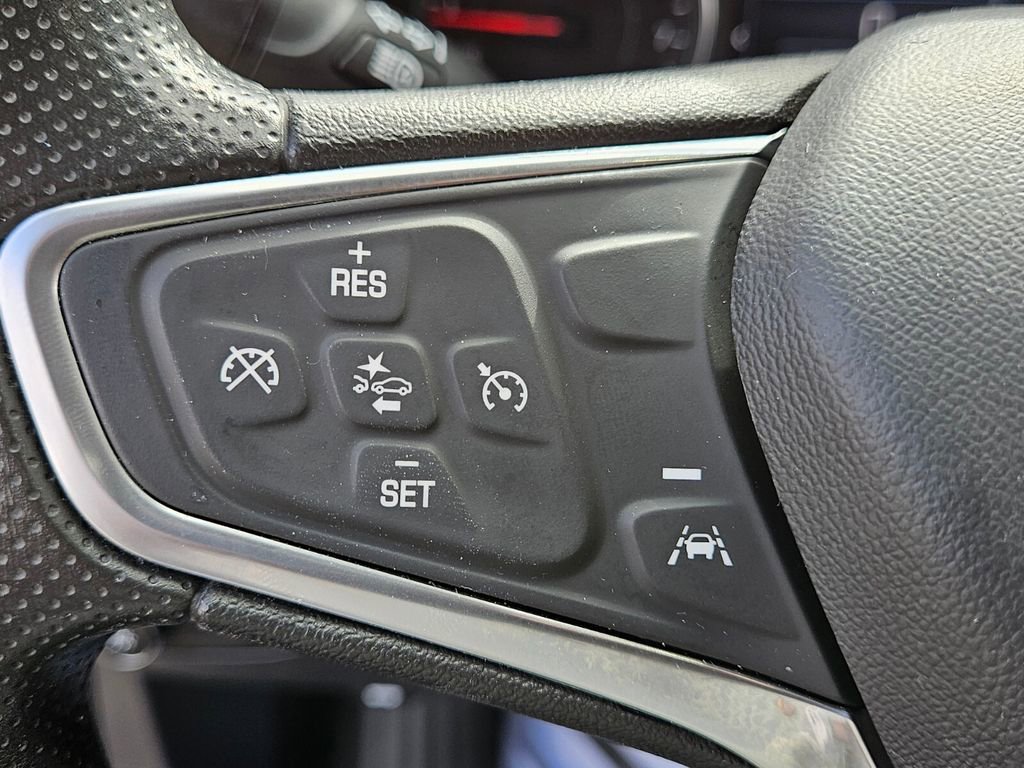 Used 2023 Chevrolet Equinox LT image 23