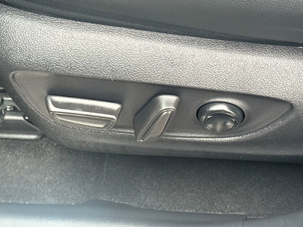 Used 2024 Toyota Grand Highlander Limited image 45