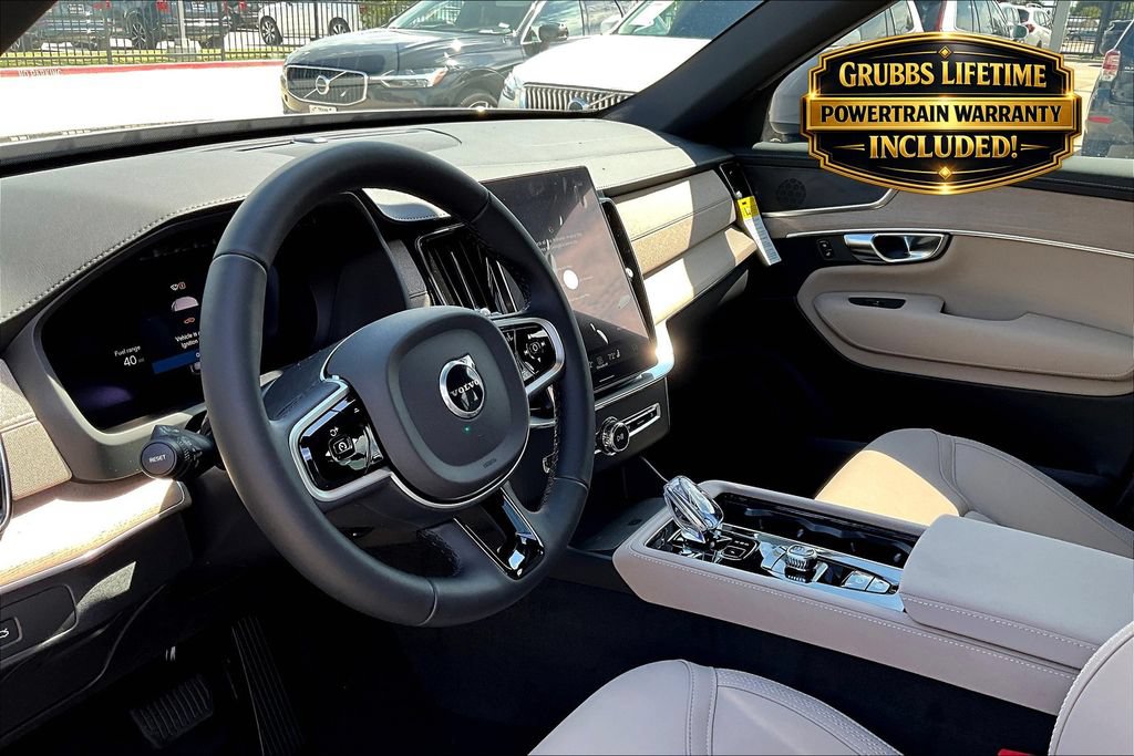 Certified 2026 Volvo XC90 B5 Plus w/ Protection Package Premier AWD/4WD image 20