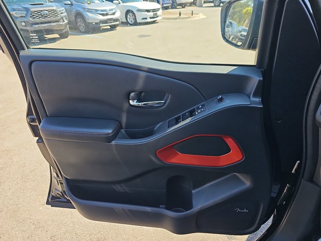 Used 2025 Nissan Frontier PRO-4X w/ Pro Premium Package image 30