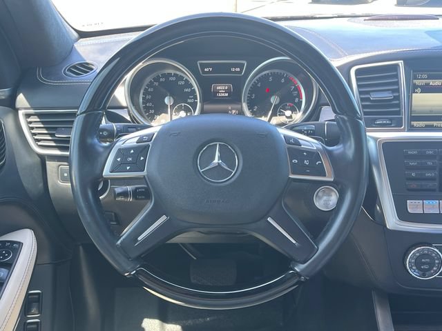 Used 2016 Mercedes-Benz GL 550 4MATIC image 22