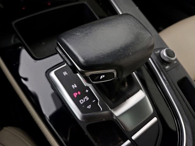 Used 2021 Audi A4 2.0T Premium Plus w/ Premium Plus Package image 17
