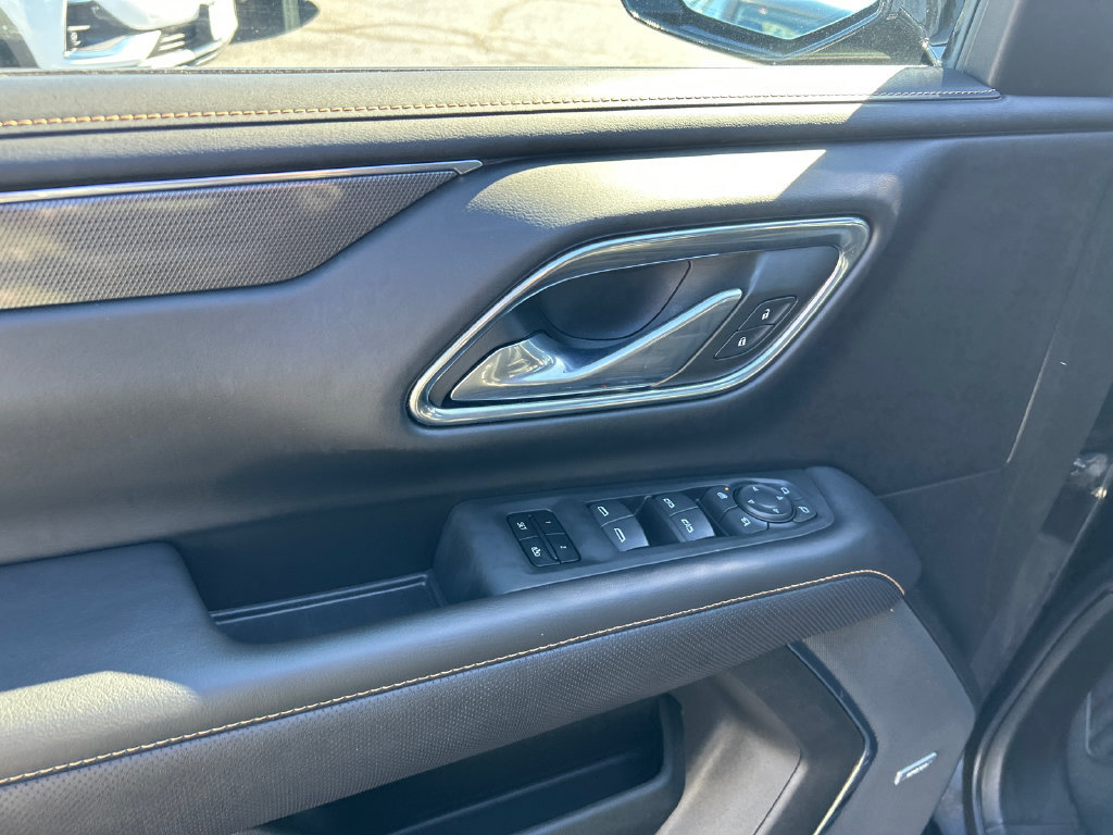 Certified 2023 GMC Yukon XL AT4 w/ AT4 Premium Package AWD/4WD image 16