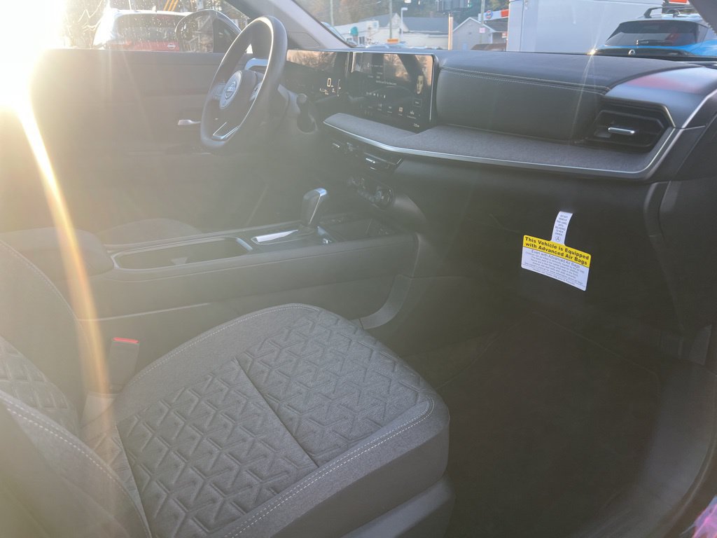 New 2026 Nissan Kicks SV w/ SV Premium Package AWD/4WD image 12