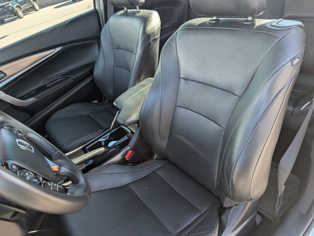 Used 2017 Honda Accord EX-L image 9