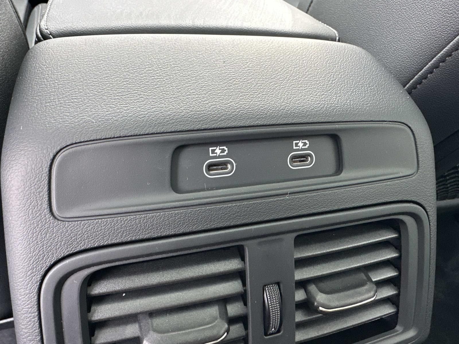 Used 2025 Audi Q5 Premium Plus AWD/4WD image 31