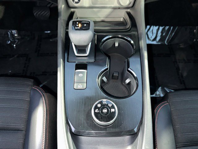 Certified 2025 Nissan Rogue SV AWD/4WD image 32