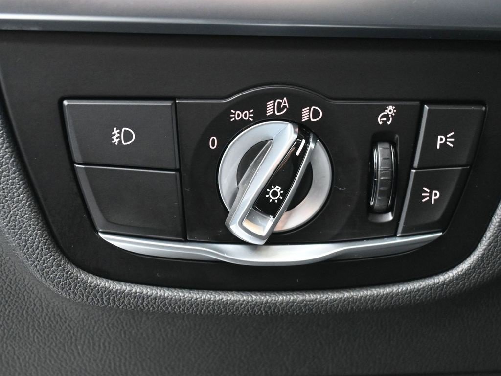 Used 2019 BMW X4 M40i w/ Premium Package image 19