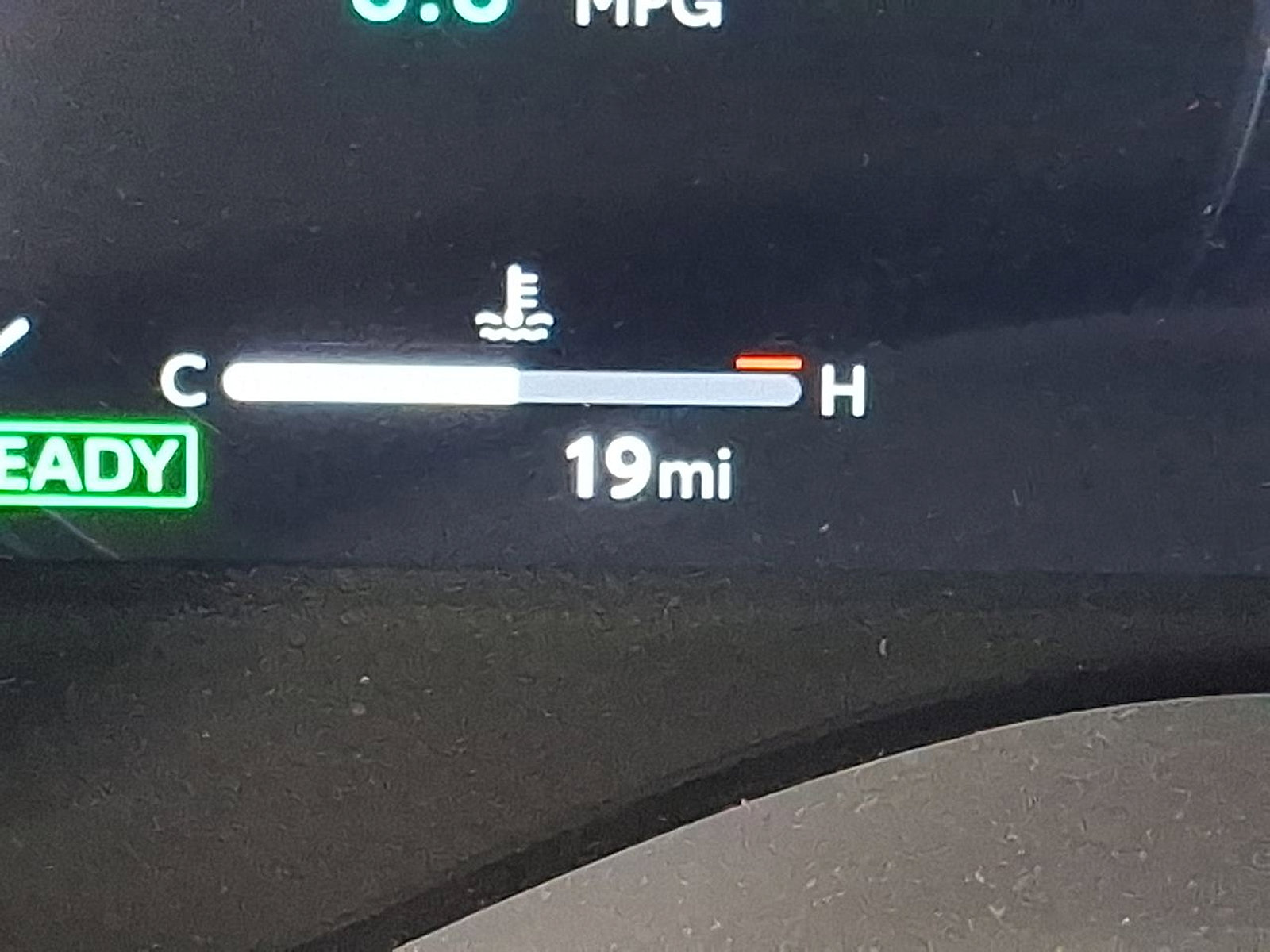 Used 2025 Toyota Sienna XSE w/ XSE Plus Package FWD image 13