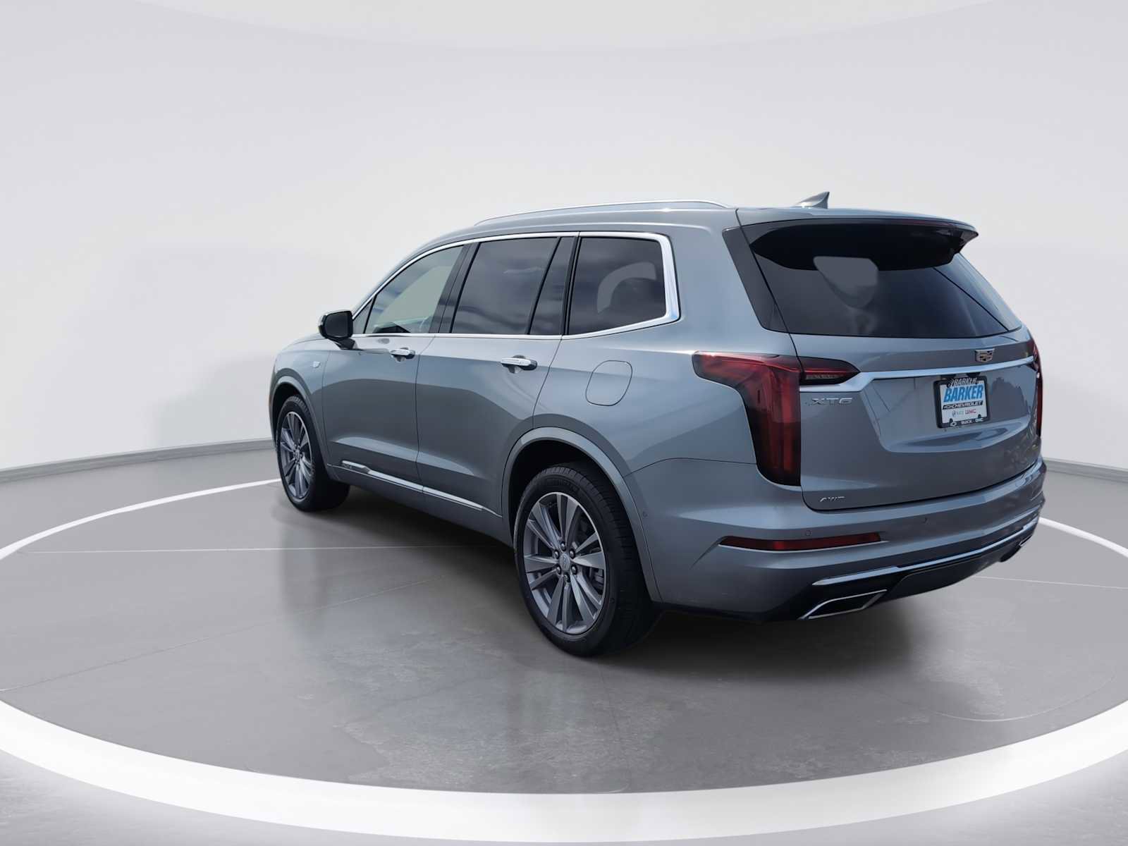 Used 2025 Cadillac XT6 Premium Luxury w/ Platinum Package AWD/4WD image 13